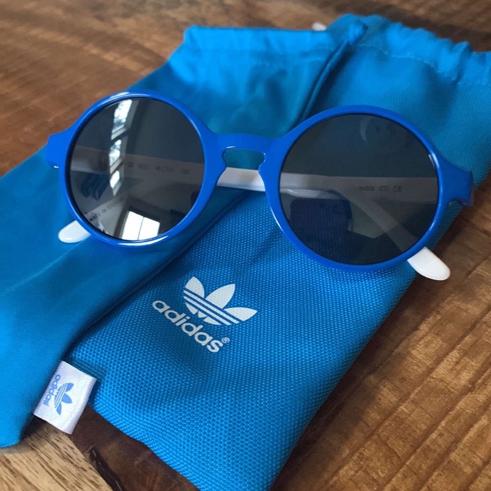 Womens Adidas Sunglasses retro round style NWOT
